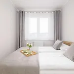 Poezji Modern&bright With Balcony By Renters *
