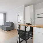 Poezji Modern&bright With Balcony By Renters