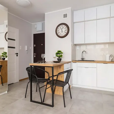 Apartment Poezji Gliwice Modern&bright With Balcony By Renters