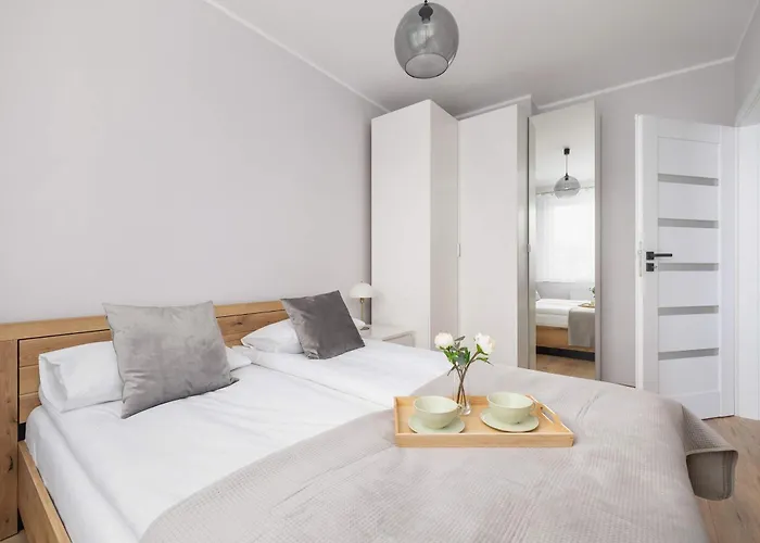 Poezji Gliwice Modern&bright With Balcony By Renters דירה